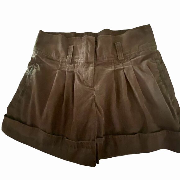 BCBGMaxAzria Size 0  Brown pleated Corduroy Shorts 100% Cotton - Picture 2 of 8